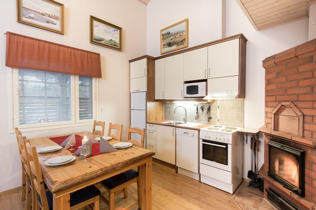 Tapion Tupa Apartment Калайоки Стая снимка